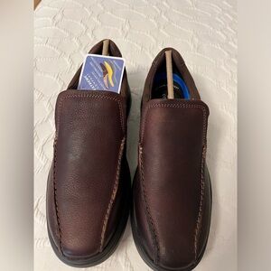 NIB Clark’s Bradley Step Loafer